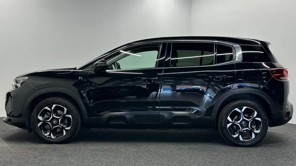 Citroën C5 Aircross Citroen C5 Aircross 1.6 Plug-in Hybrid 225 uit 2022, foto 14