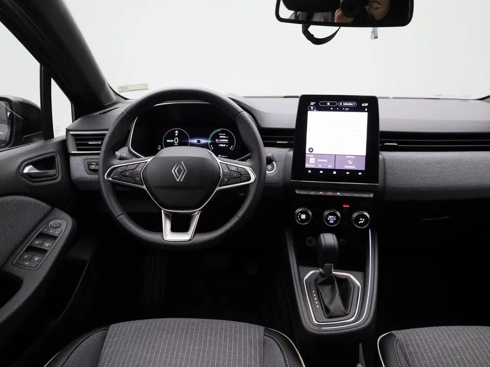 Renault Clio 1.6 E-Tech Full Hybrid 145 techno uit 2025, foto 7