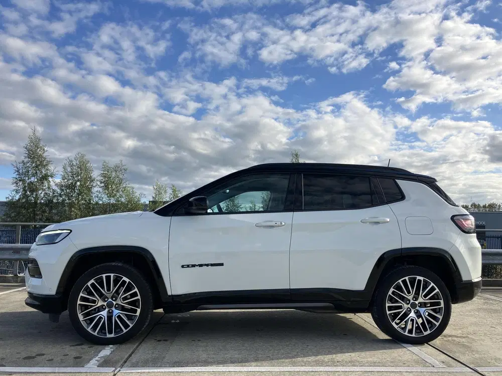Jeep Compass S 4xe 240 4x4 Plug-In Hybride uit 2024, foto 5