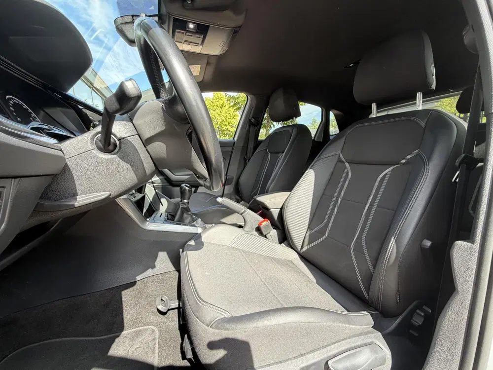 Volkswagen Polo 1.0 TSI Comfortline Business uit 2020, foto 11