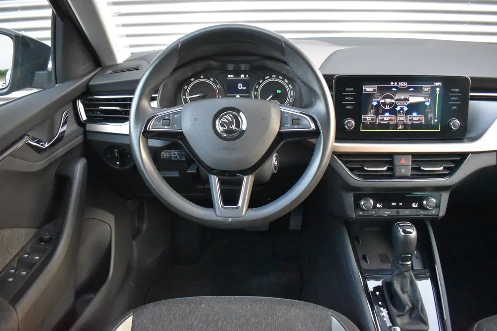 Skoda Kamiq 1.5 TSI ACT DSG Style uit 2020, foto 12