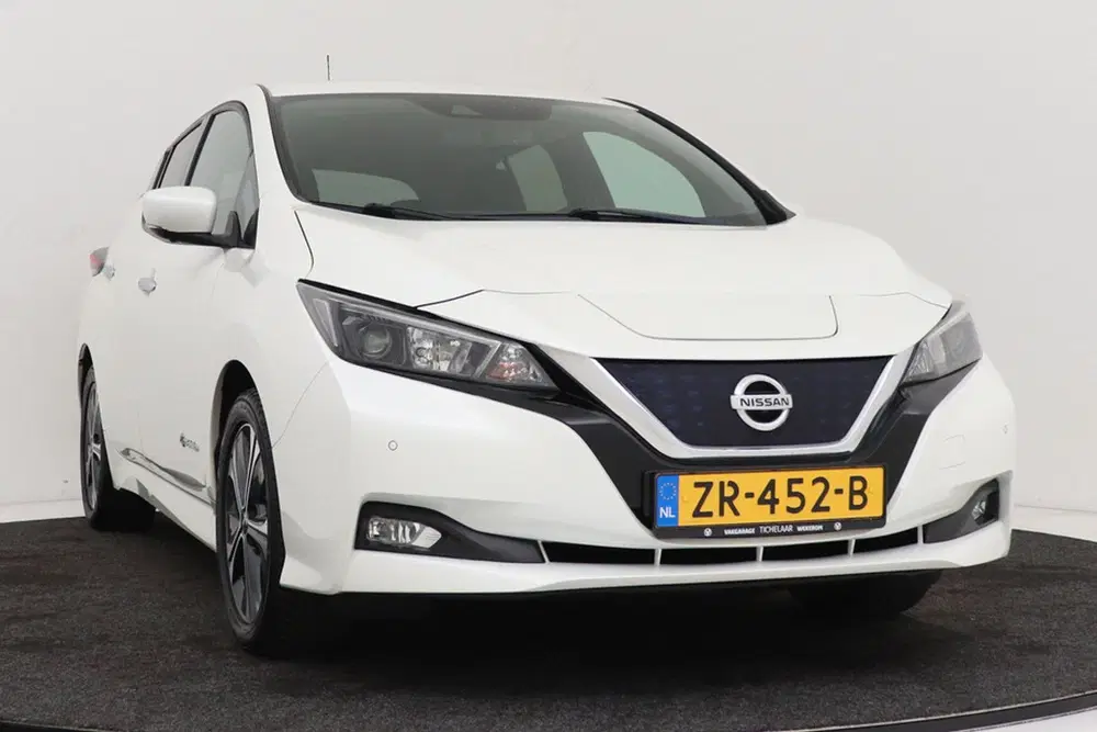 Nissan Leaf N-Connecta 40 kWh uit 2019, foto 13