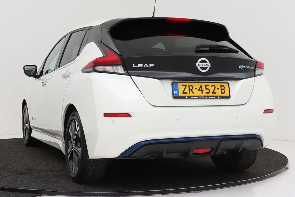 Nissan Leaf N-Connecta 40 kWh uit 2019, foto 9