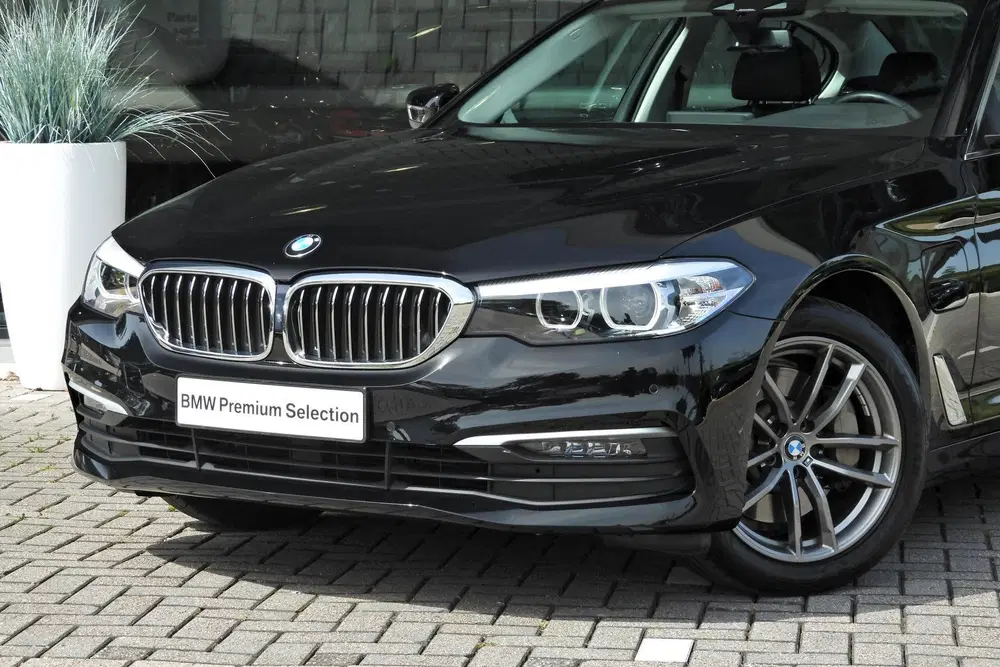 BMW 5-serie 530e Automaat uit 2019, foto 6