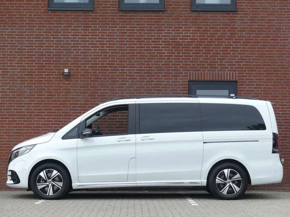 Mercedes-Benz EQV 300 L2 90kWh AMG Dubbel Cabine Luchtvering uit 2024, foto 3