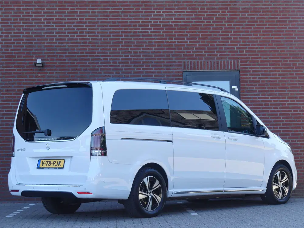 Mercedes-Benz EQV 300 L2 90kWh AMG Dubbel Cabine Luchtvering uit 2024, foto 4