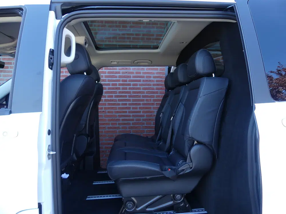 Mercedes-Benz EQV 300 L2 90kWh AMG Dubbel Cabine Luchtvering uit 2024, foto 6