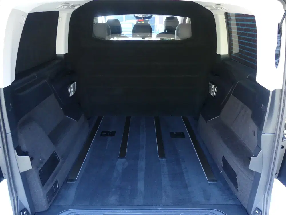 Mercedes-Benz EQV 300 L2 90kWh AMG Dubbel Cabine Luchtvering uit 2024, foto 8