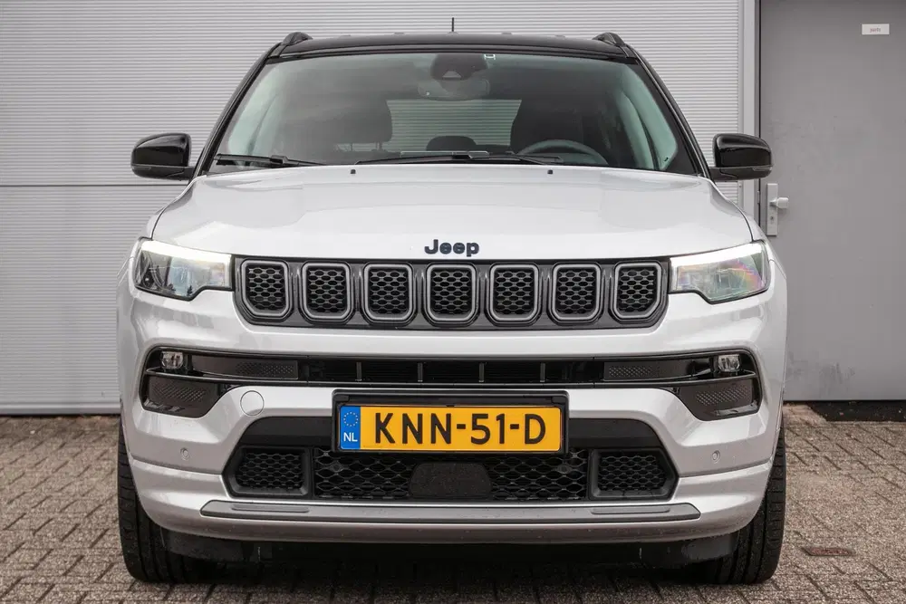 Jeep Compass 4xe 240 Plug-in Hybrid Electric S uit 2023, foto 12