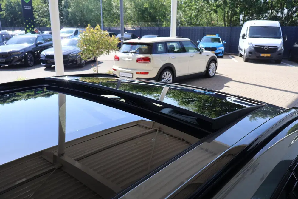 BMW 3-serie 330e uit 2026, foto 11