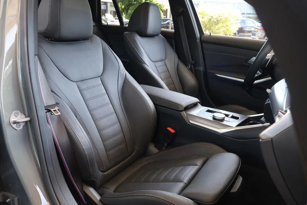 BMW 3-serie 330e uit 2026, foto 9