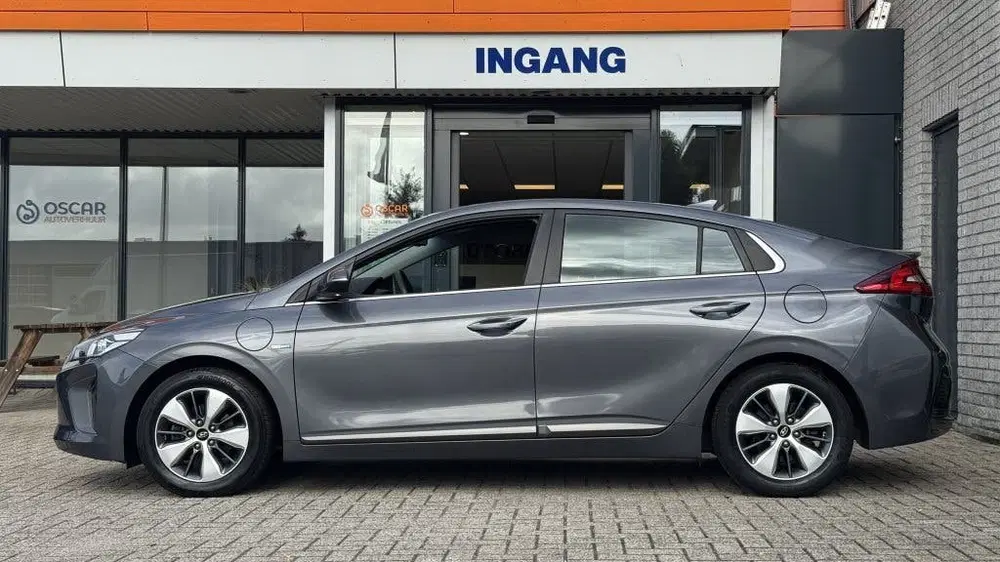 Hyundai IONIQ 1.6 GDi PHEV Premium uit 2019, foto 5