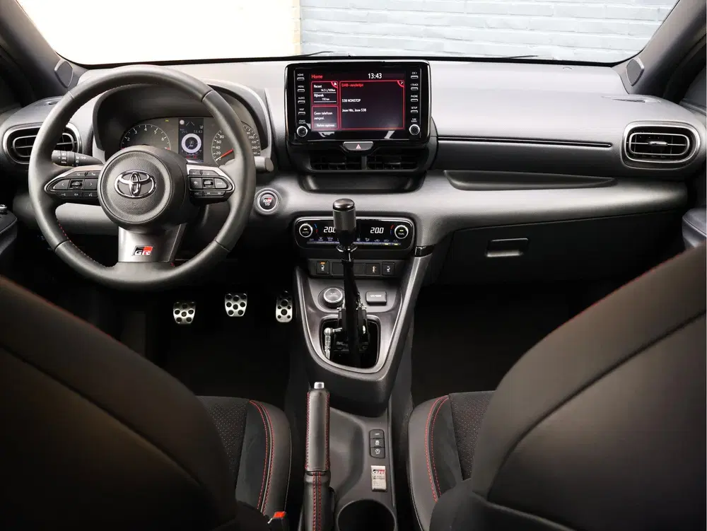 Toyota Yaris 1.6 GR Performance uit 2021, foto 3