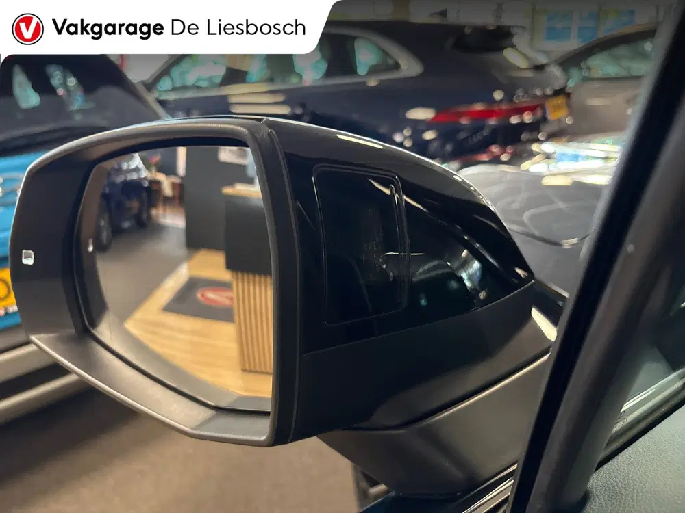 Audi Q7 55 TFSI phev e quattro Pro Line S-line uit 2021, foto 14