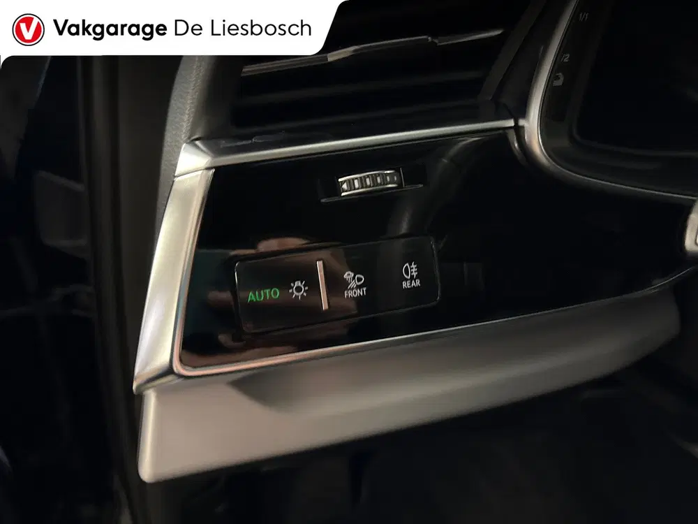 Audi Q7 55 TFSI phev e quattro Pro Line S-line uit 2021, foto 15