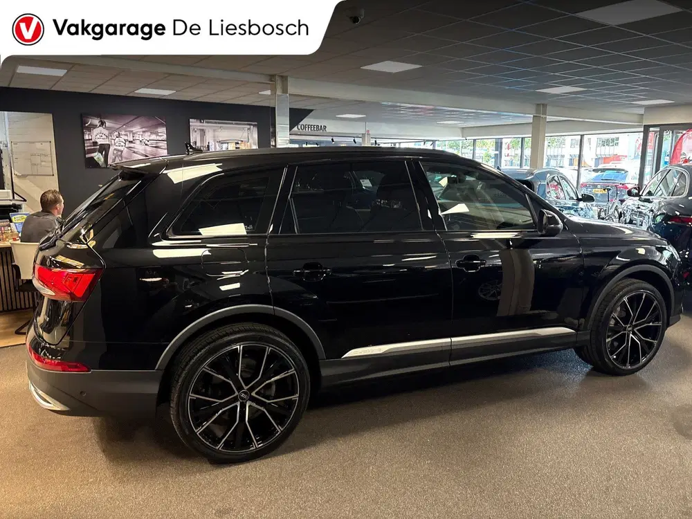 Audi Q7 55 TFSI phev e quattro Pro Line S-line uit 2021, foto 5