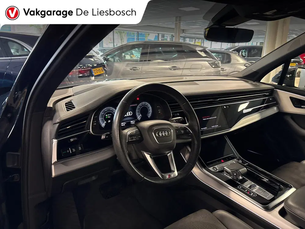 Audi Q7 55 TFSI phev e quattro Pro Line S-line uit 2021, foto 9