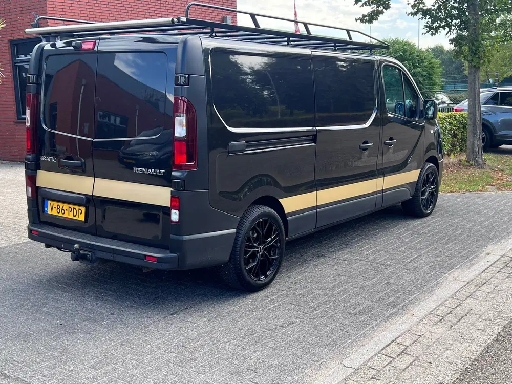 Renault Trafic 2.0 dCi 120 T29 L2H1 Stoelverwarming uit 2020, foto 8