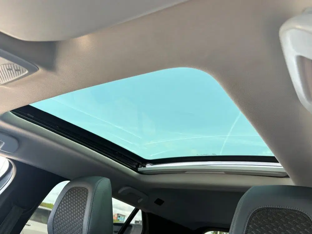 Peugeot 2008 1.2 PURETECH 130PK ALLURE LED PANO-DAK NAV uit 2020, foto 10