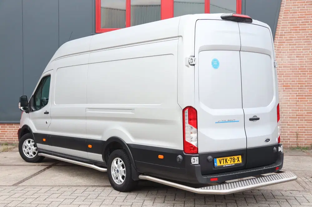 Ford Transit 350 L4H3 Trend 68 kWh uit 2022, foto 2