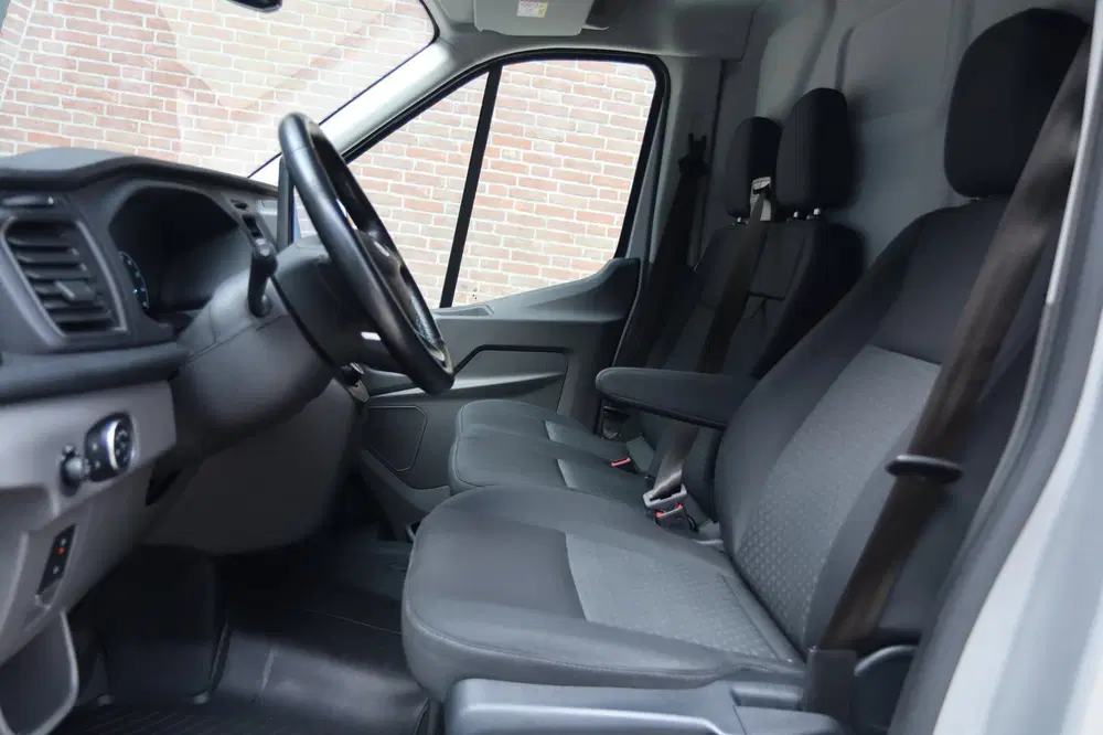 Ford Transit 350 L4H3 Trend 68 kWh uit 2022, foto 7