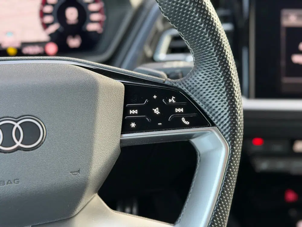 Audi Q4 e-tron 77 Kwh uit 2021, foto 14