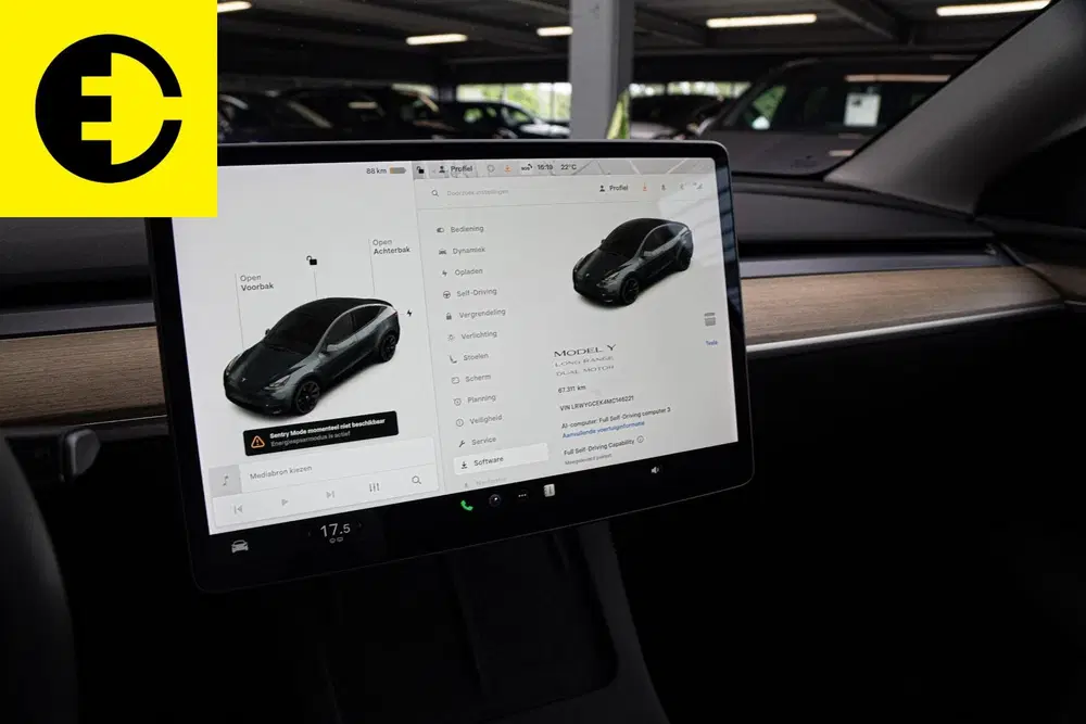 Tesla Model Y Long Range AWD 75 kWh uit 2021, foto 5