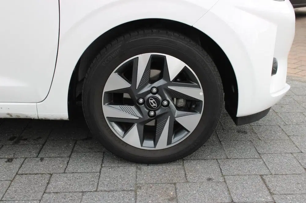 Hyundai i10 1.0 Comfort Smart uit 2025, foto 13