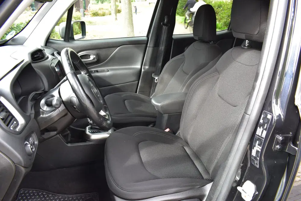 Jeep Renegade 1.3T DDCT S AUT. 56DKM NIEUWSTAAT. (bj 201 uit 2019, foto 7