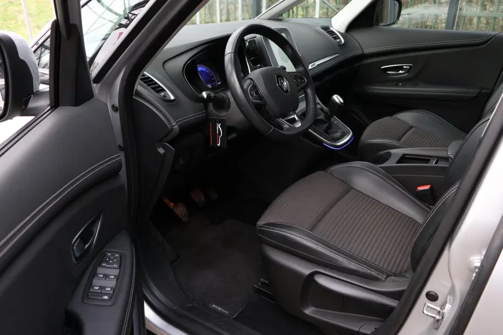 Renault Scenic Scénic 1.3 TCe Intens uit 2019, foto 8