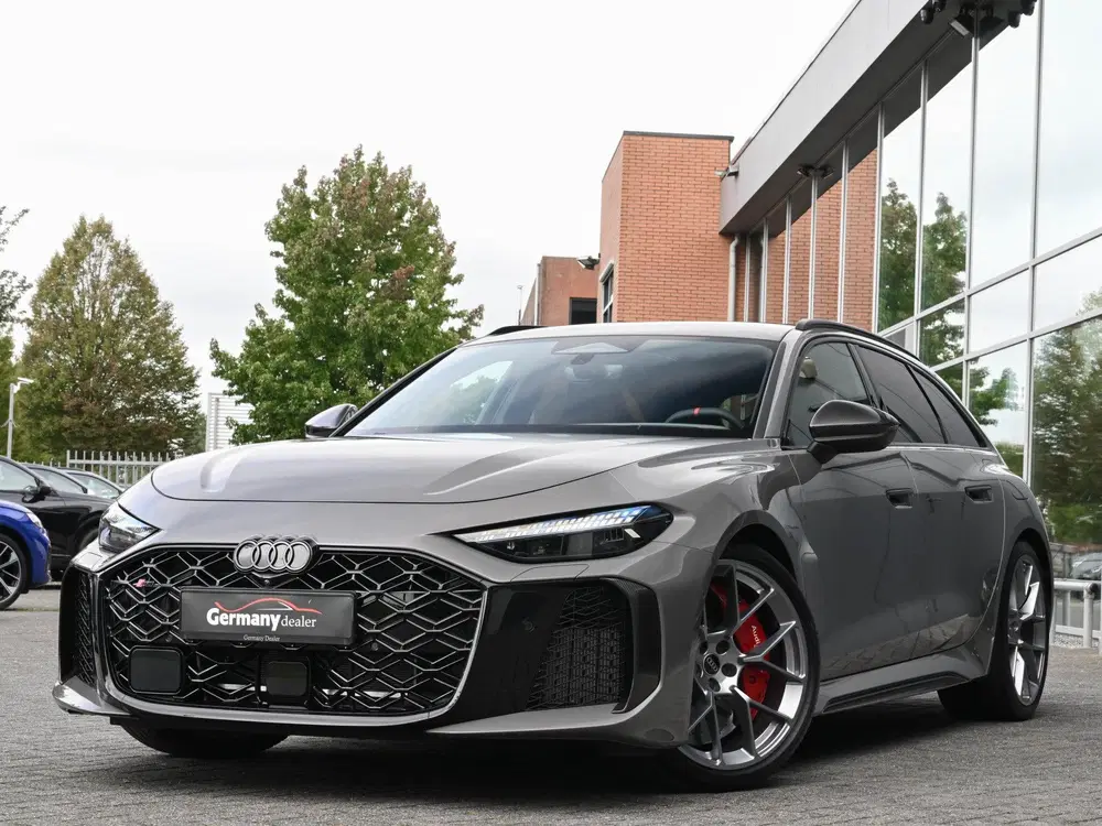Audi RS5 RS5 2.9TFSI V6 BiTurbo 639pk eHybrid Quatt uit 2026