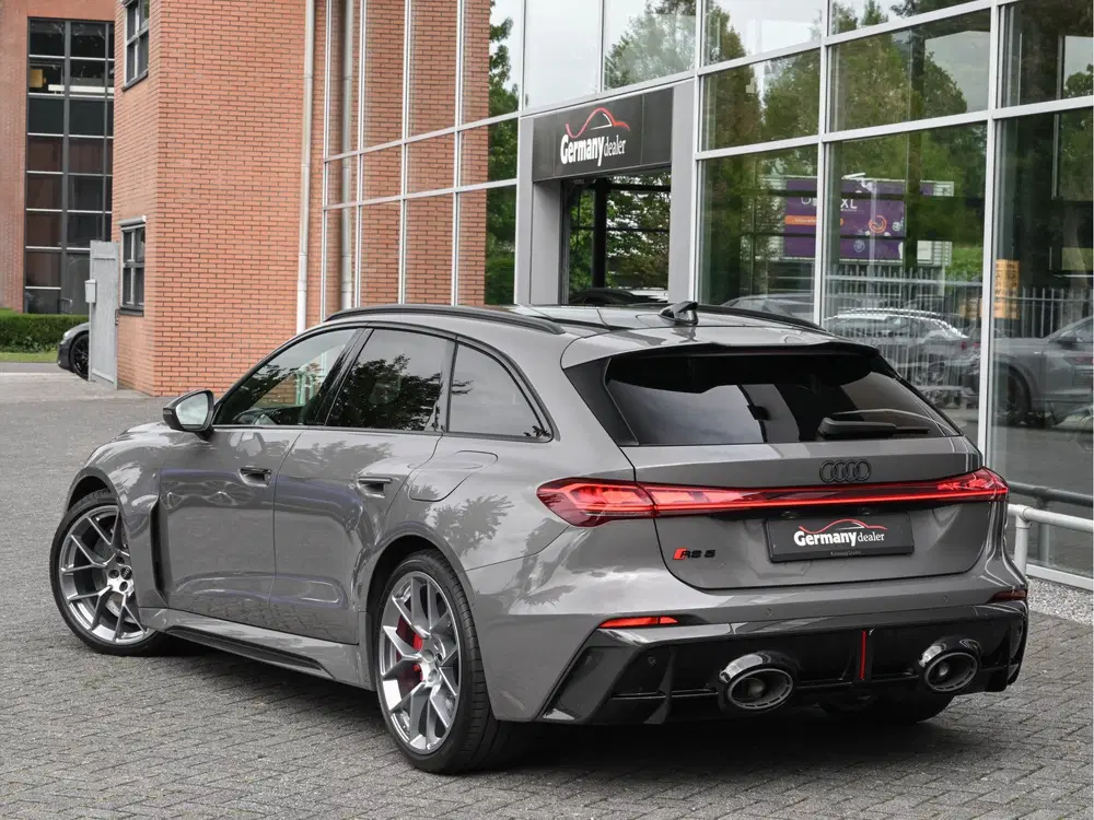 Audi RS5 RS5 2.9TFSI V6 BiTurbo 639pk eHybrid Quatt uit 2026, foto 15