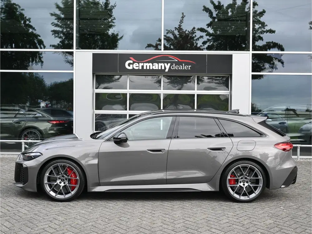 Audi RS5 RS5 2.9TFSI V6 BiTurbo 639pk eHybrid Quatt uit 2026, foto 3