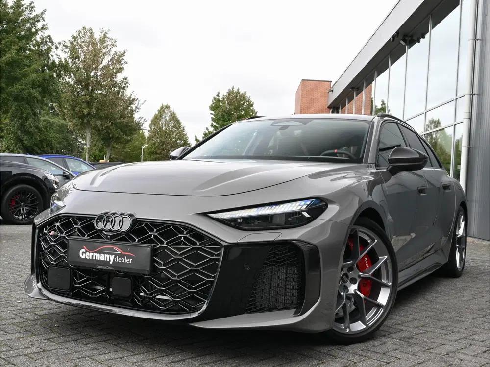 Audi RS5 RS5 2.9TFSI V6 BiTurbo 639pk eHybrid Quatt uit 2026, foto 4