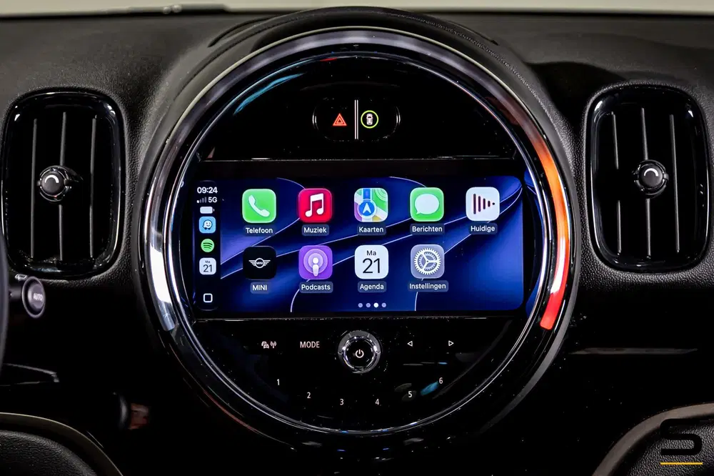 Mini Countryman 1.5 Cooper Essential uit 2023, foto 4