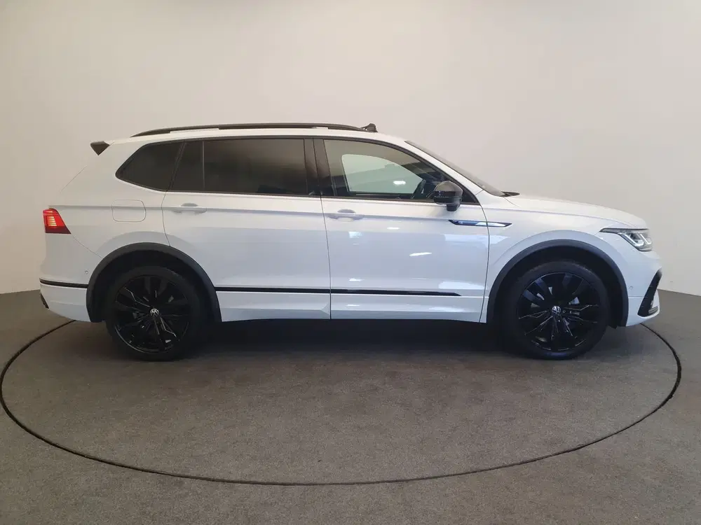 Volkswagen Tiguan Allspace 1.5 TSI R-Line Panorama dak uit 2023, foto 6