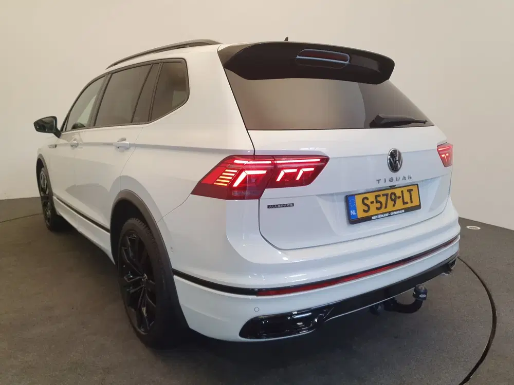 Volkswagen Tiguan Allspace 1.5 TSI R-Line Panorama dak uit 2023, foto 8