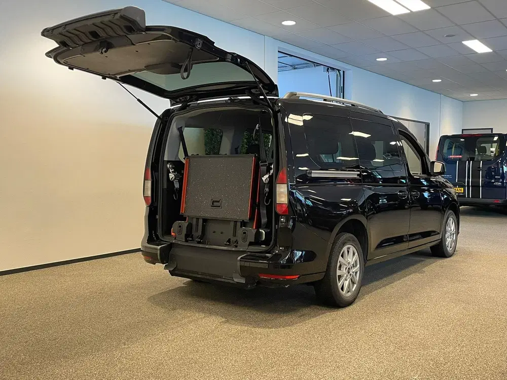 Ford Tourneo Connect L2 Rolstoelauto Automaat 5+1 uit 2023, foto 6