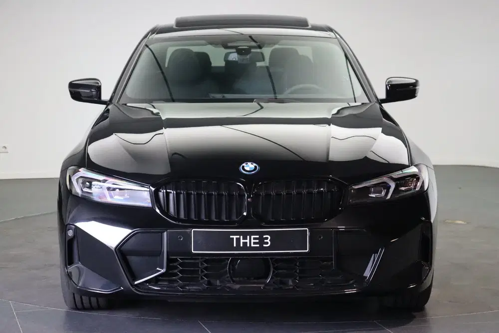 BMW 3-serie 330e M Sport Automaat uit 2026, foto 5