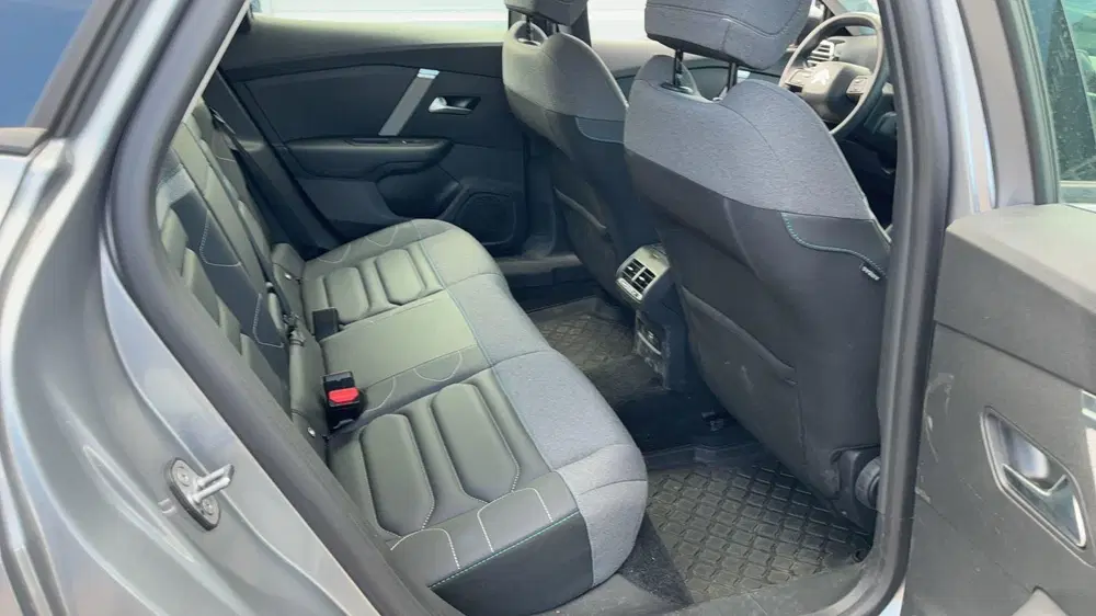 Citroën C4 Citroen C4 1.2 Puretech Plus uit 2024, foto 15