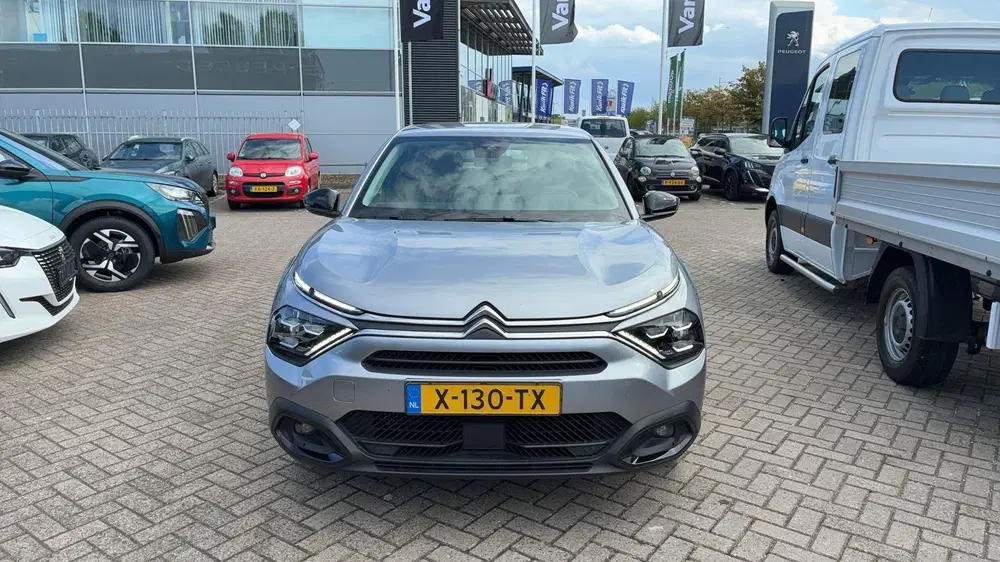 Citroën C4 Citroen C4 1.2 Puretech Plus uit 2024, foto 2