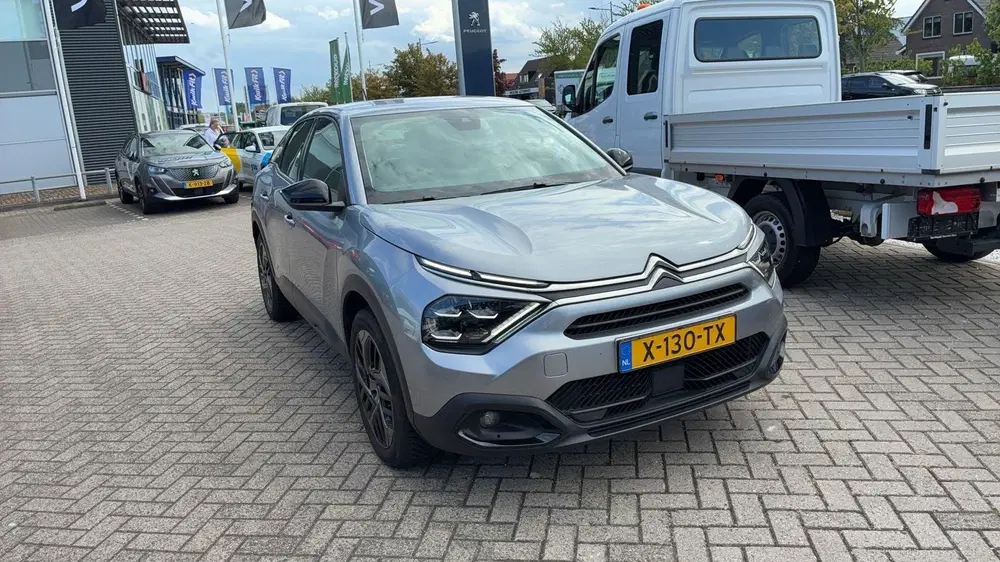 Citroën C4 Citroen C4 1.2 Puretech Plus uit 2024, foto 3