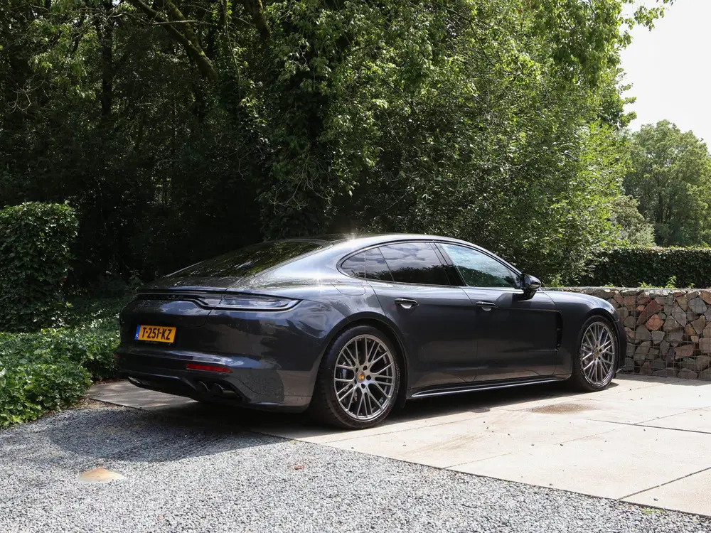 Porsche Panamera 4 E-Hybrid Platinum Edition (bj 2022) uit 2022, foto 10
