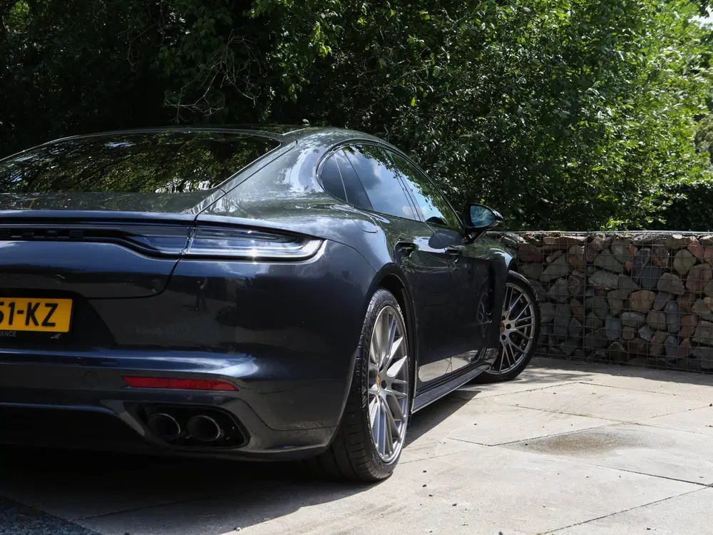 Porsche Panamera 4 E-Hybrid Platinum Edition (bj 2022) uit 2022, foto 12