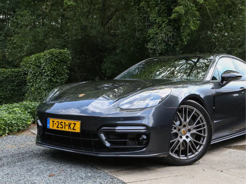 Porsche Panamera 4 E-Hybrid Platinum Edition (bj 2022) uit 2022, foto 14