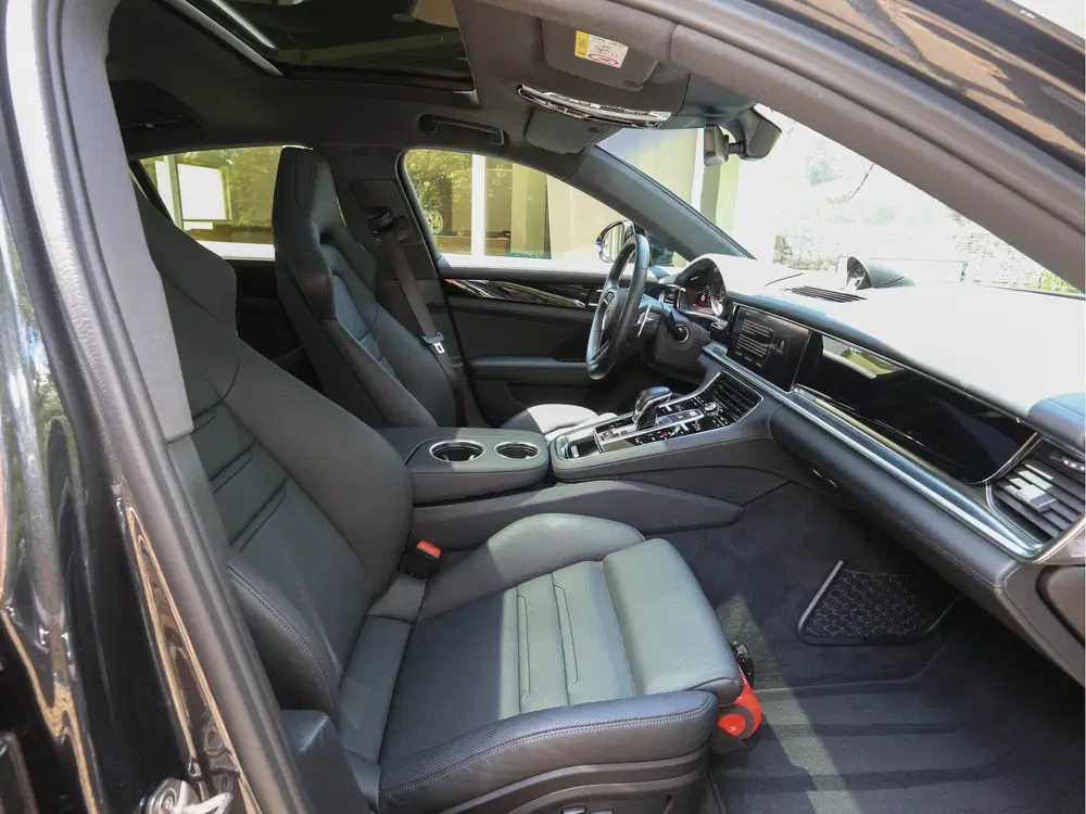 Porsche Panamera 4 E-Hybrid Platinum Edition (bj 2022) uit 2022, foto 5