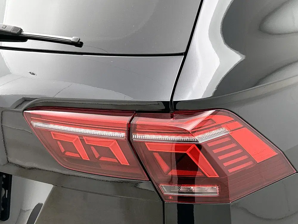 Volkswagen Tiguan Allspace 1.5 TSI DSG Life Business uit 2022, foto 11