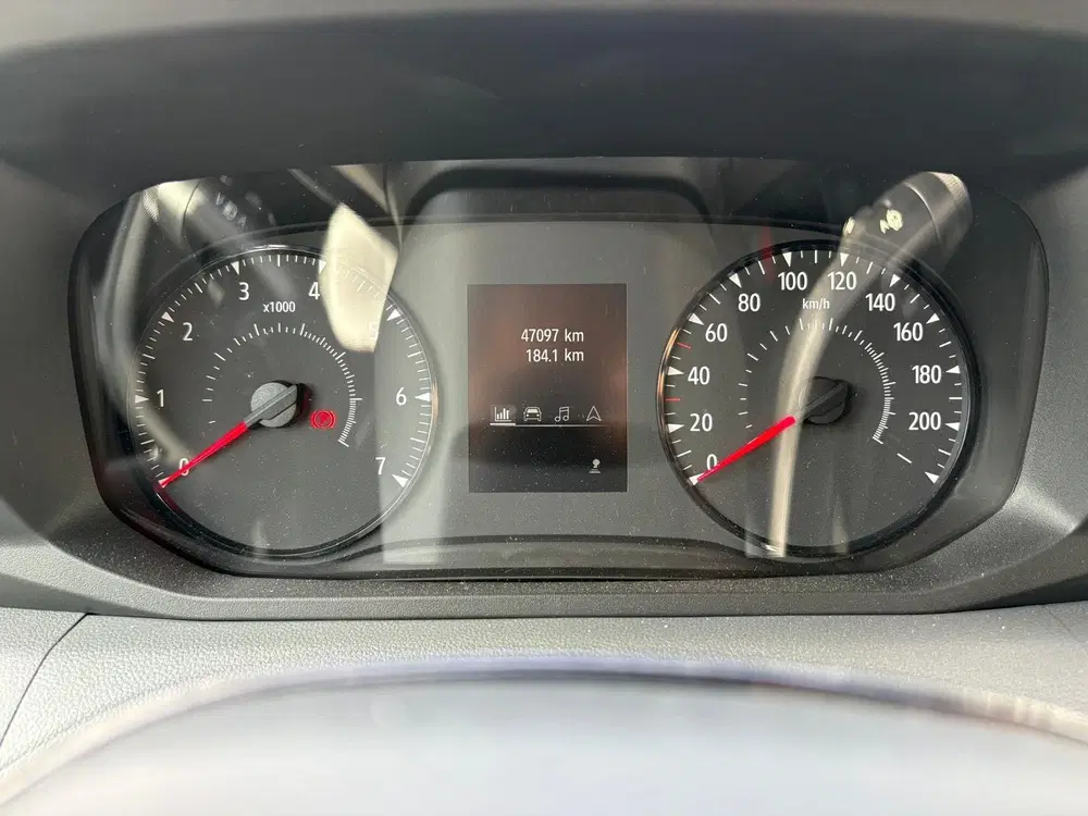 Renault Master T35 2.0 dCi 130 L2H2 Advance uit 2024, foto 2