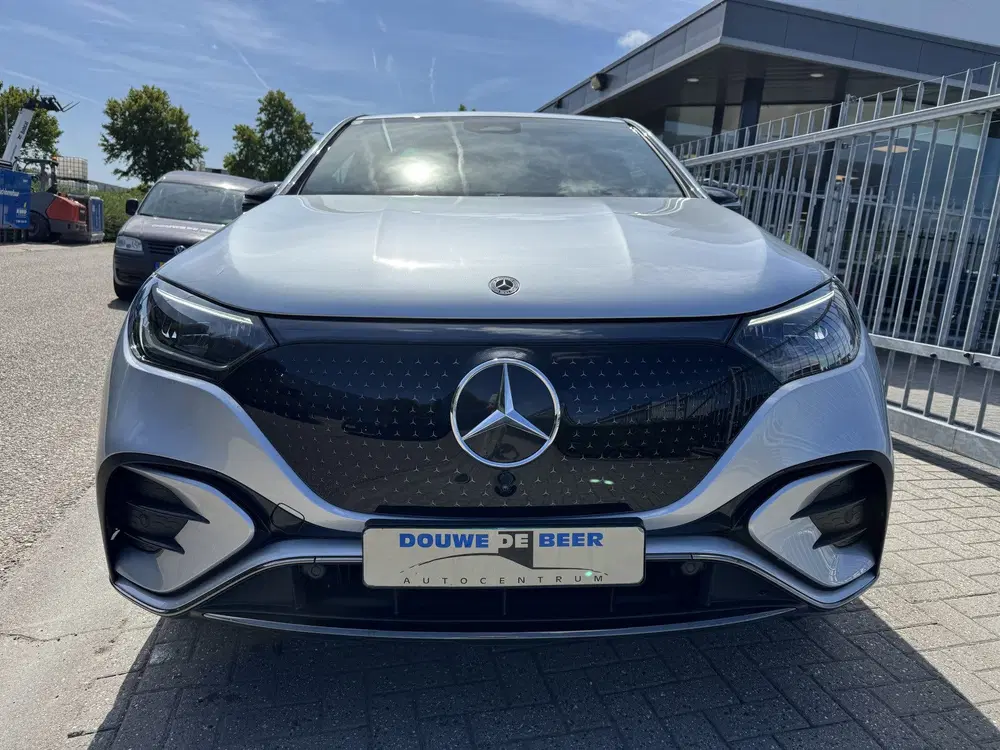 Mercedes-Benz EQE SUV 350+ AMG Night Line 96 kWh trekhaak el uit 2026, foto 4