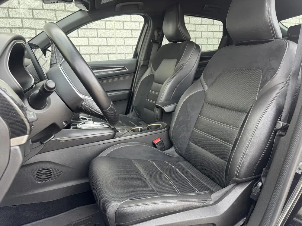 Renault Arkana 1.6 E-Tech Hybrid 145 E-Tech Engineered uit 2023, foto 7